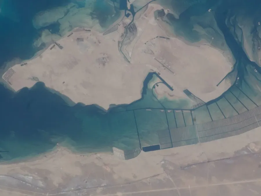The Abu al Abyad card