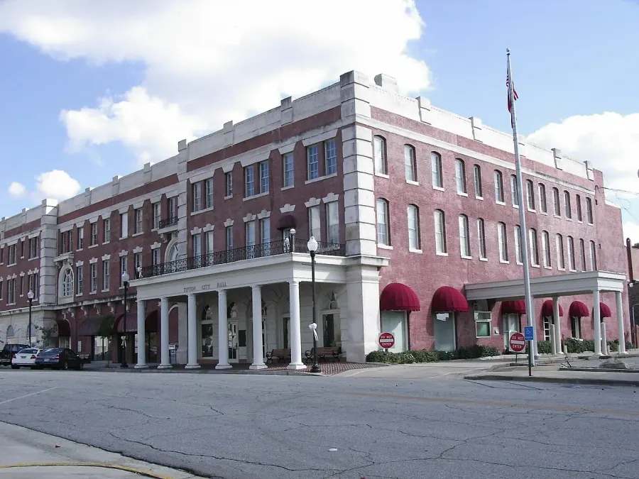 The Tifton, Georgia card