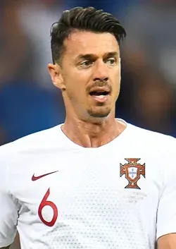 The José Fonte card