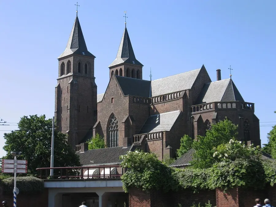 La carte Basilique Sainte-Walburge d'Arnhem