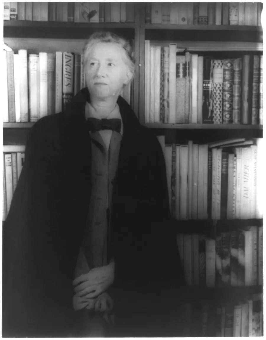 The Marianne Moore card