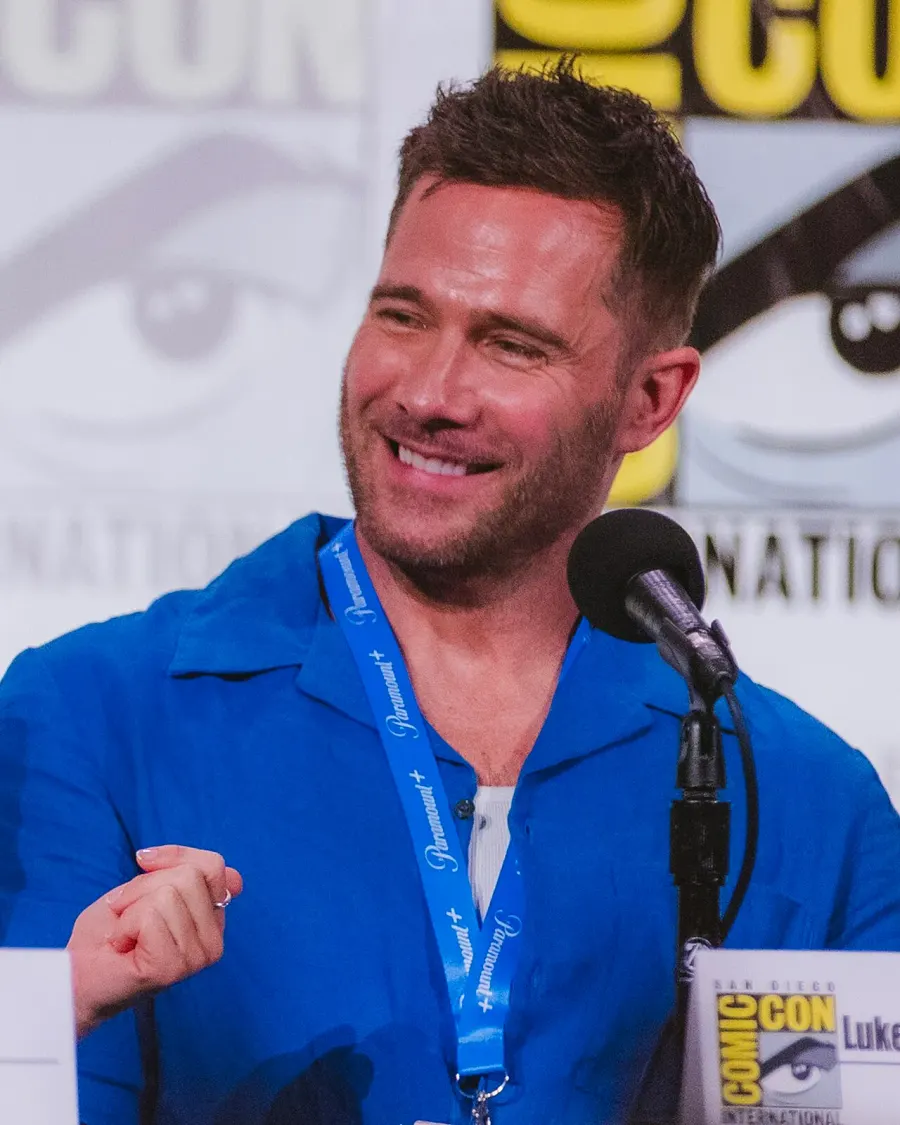 La carte Luke Macfarlane