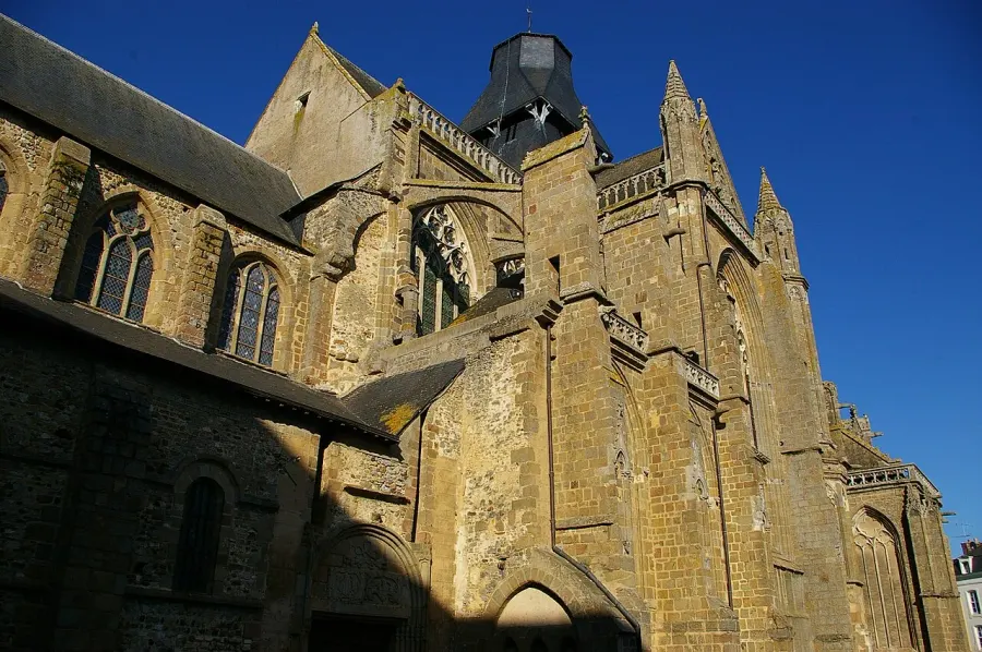 La carte Abbaye Notre-Dame d'Évron