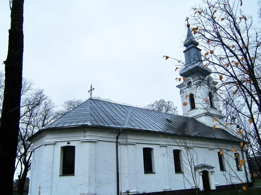 La carte Église de la Nativité-de-la-Mère-de-Dieu de Botoš
