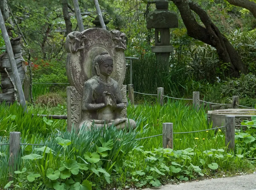 La carte Ankokuron-ji