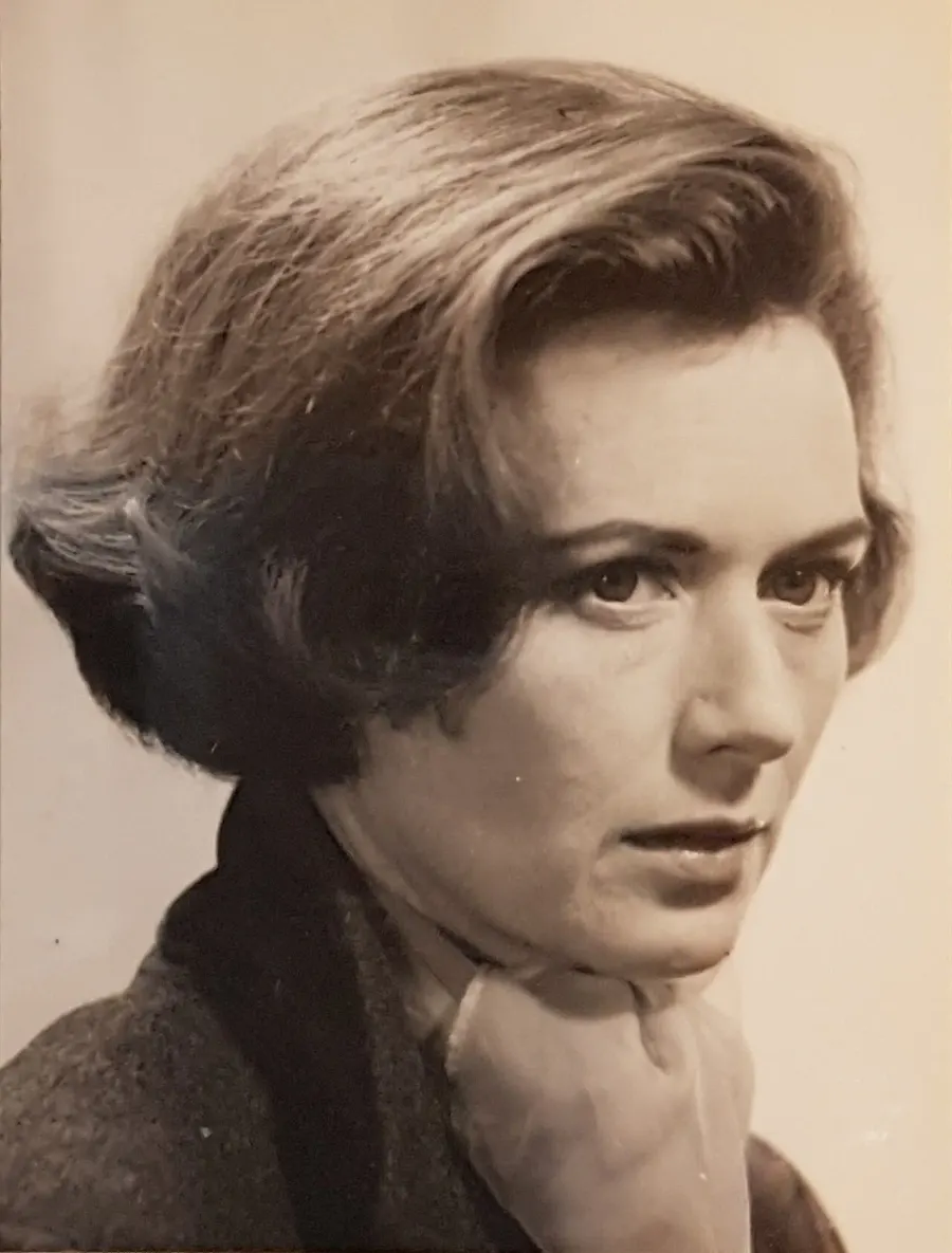 The Ann Gillis card