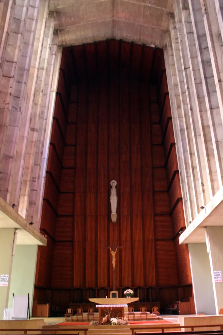 The Notre-Dame de Lourdes Church card