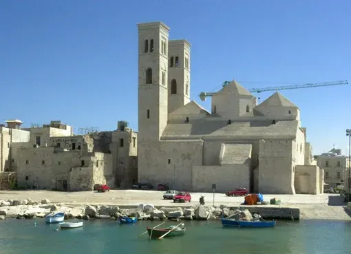 La carte Cathédrale Saint-Conrad de Molfetta