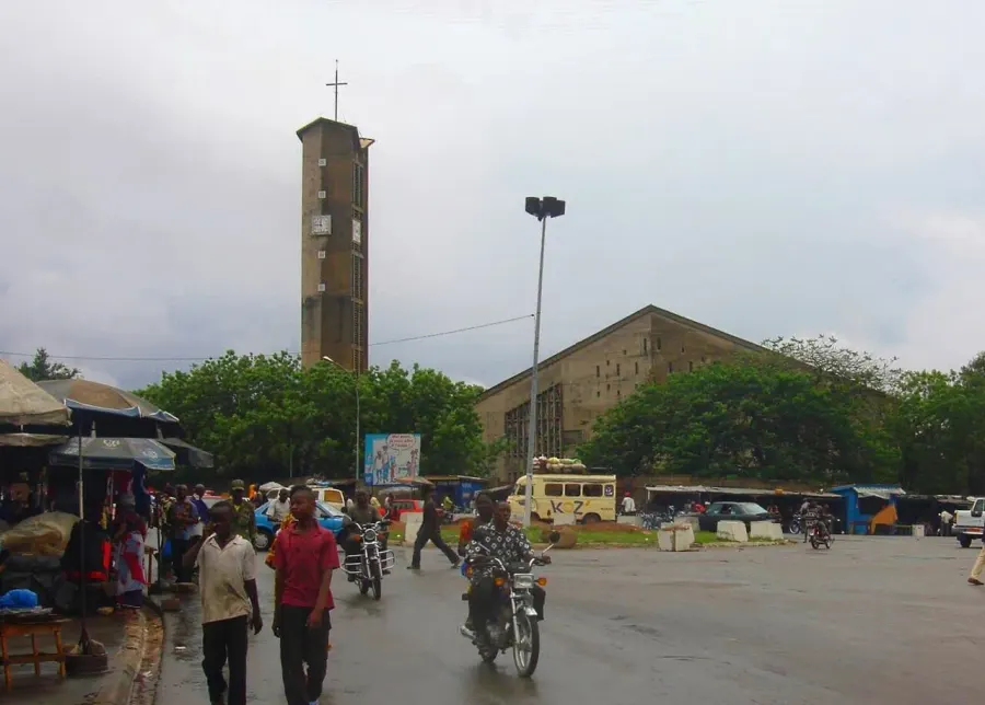 La carte Cathédrale Sainte-Thérèse-de-l'Enfant-Jésus de Bouaké
