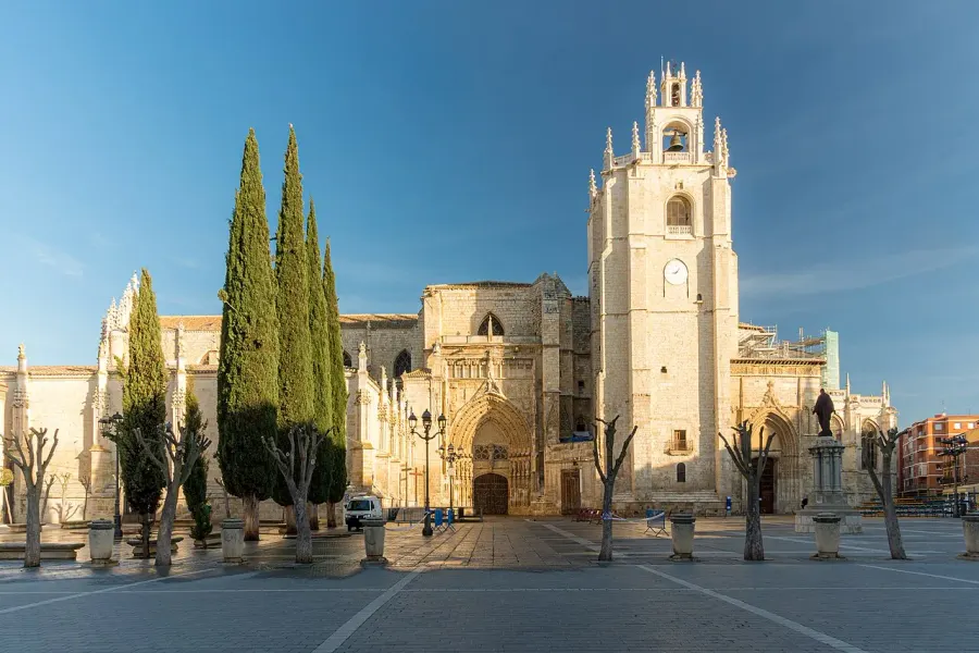 La carte Cathédrale Saint-Antonin de Palencia