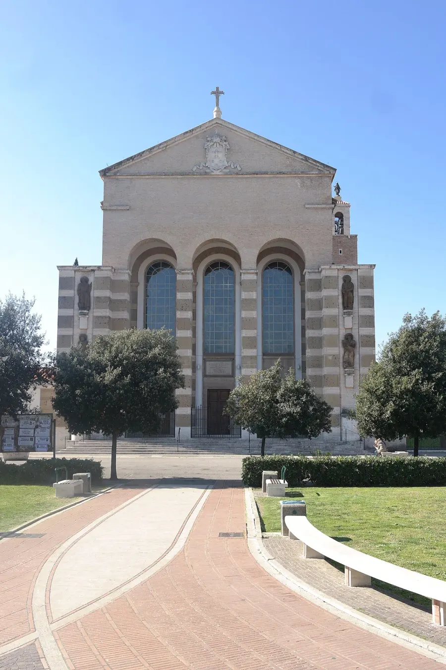 La carte Cathédrale de Latina