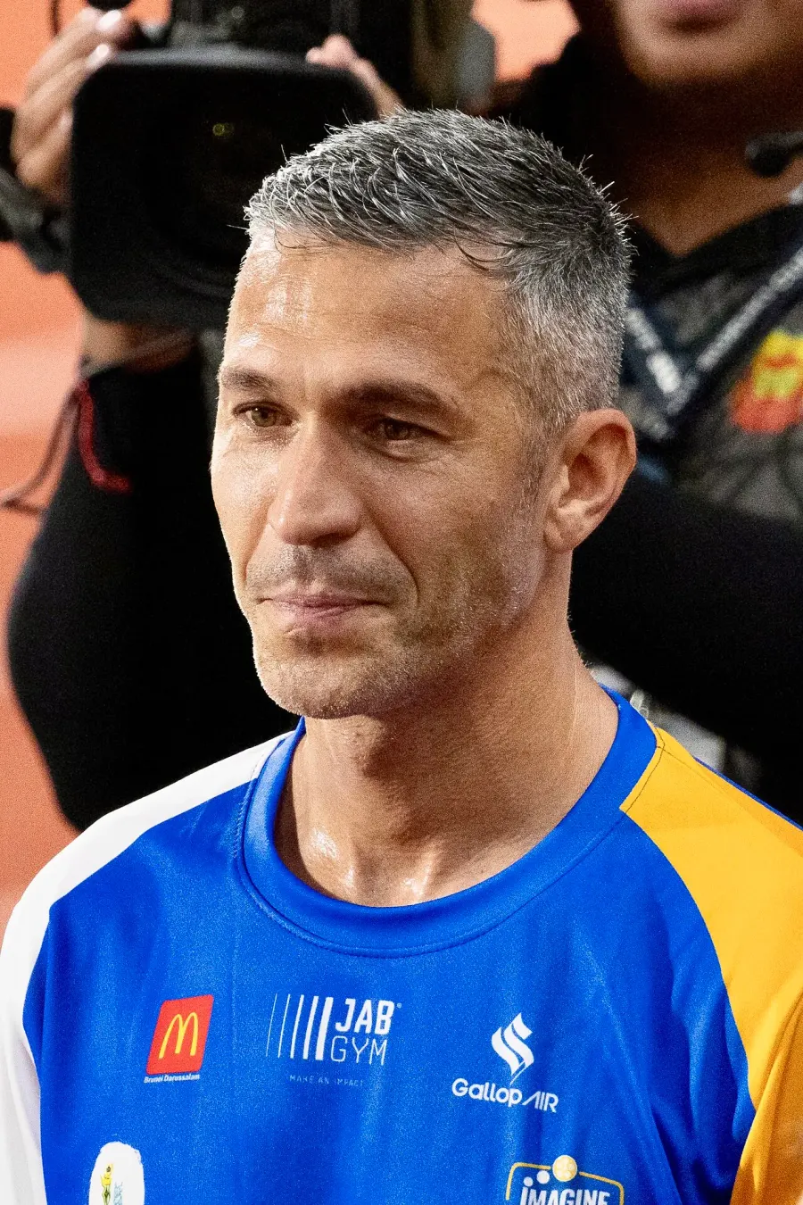 The Luis García card