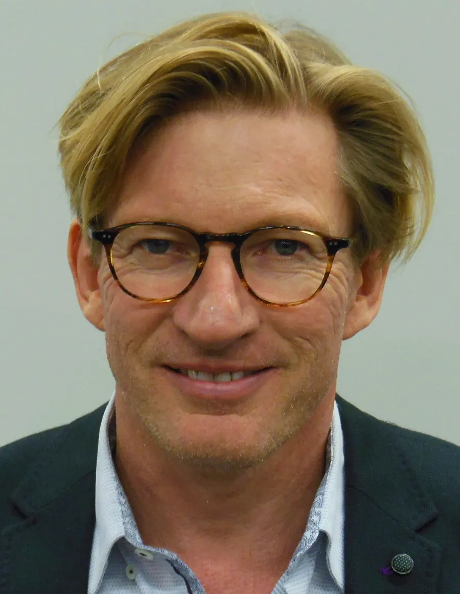 The David Wenham card