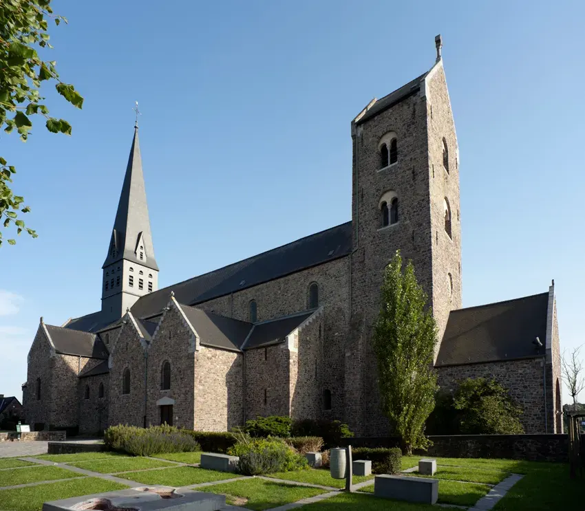 The Collegiate Church of Saint Ursmer card