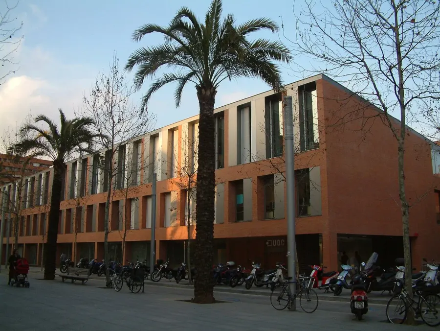 The Open University of Catalonia card
