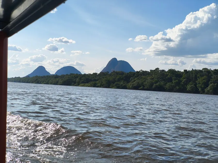 The Inírida River card