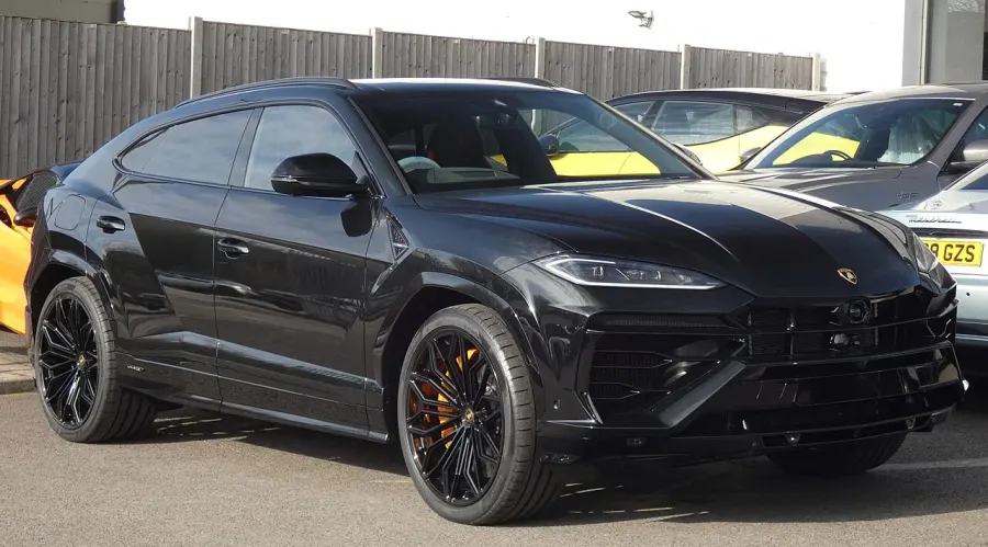 The Lamborghini Urus card