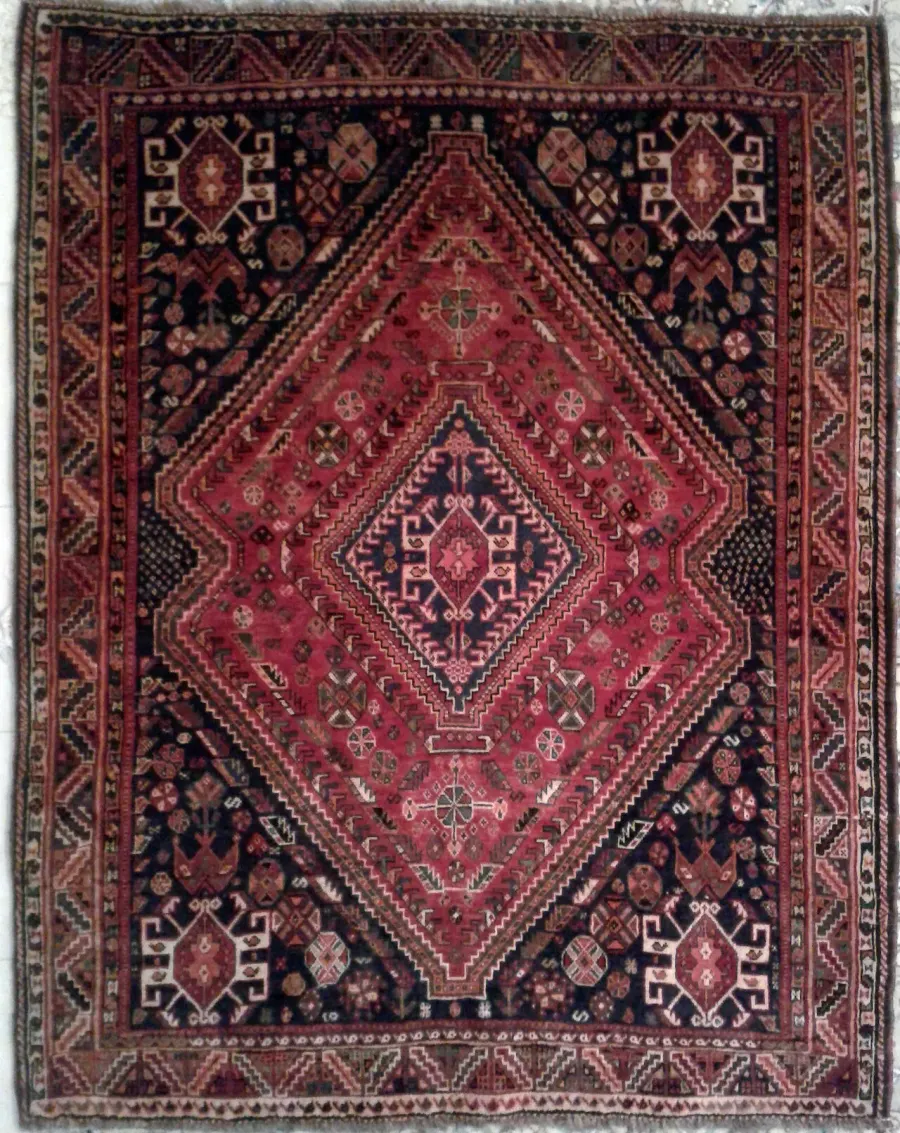 The Shiraz rug card