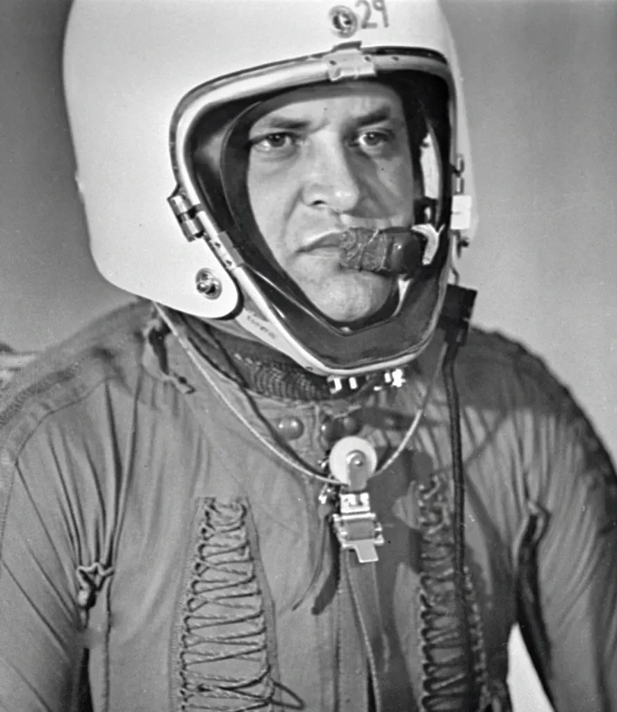 The Francis Gary Powers card