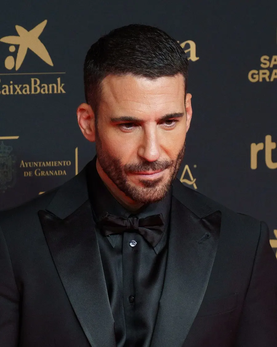 The Miguel Ángel Silvestre card