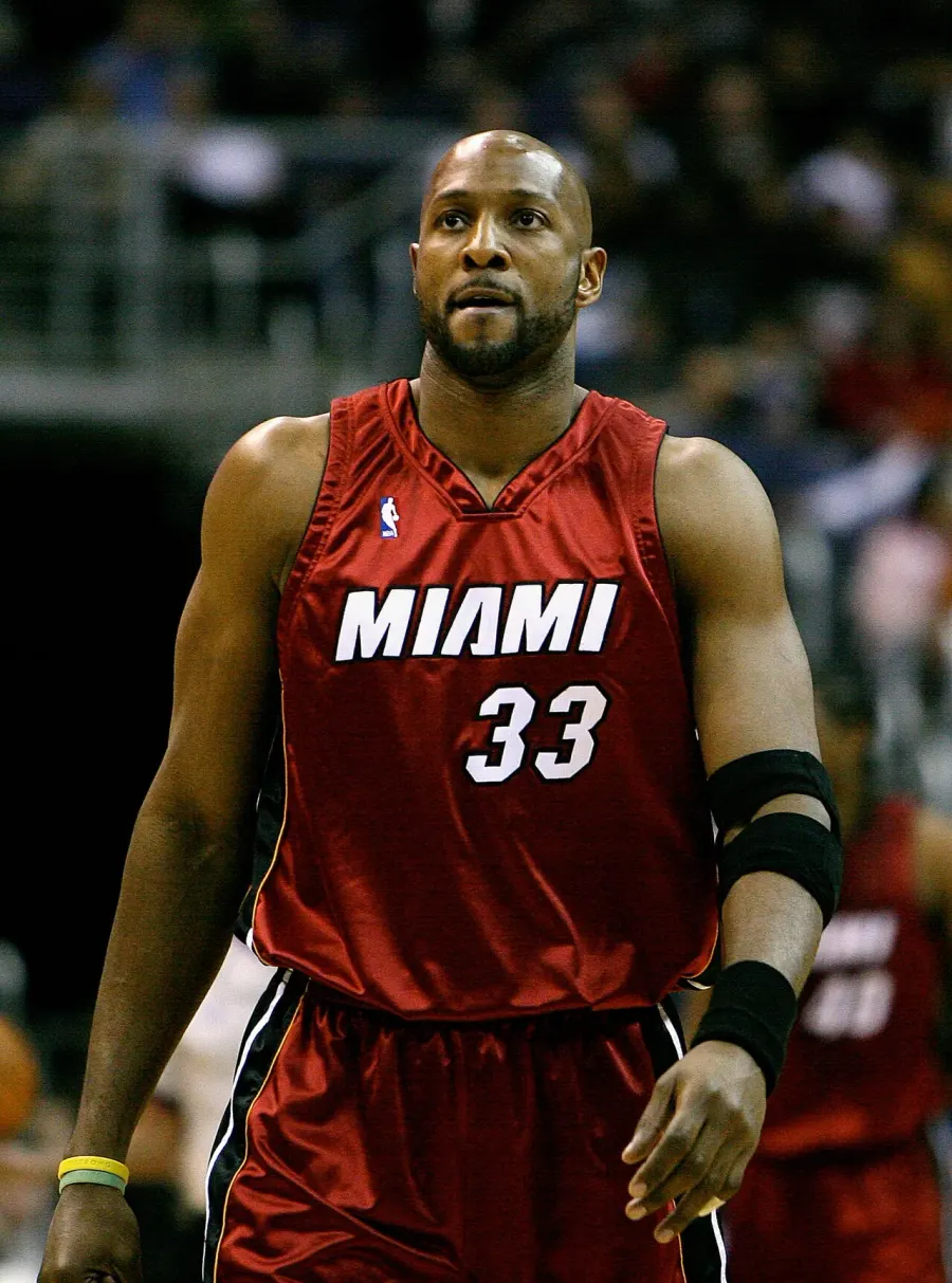 The Alonzo Mourning card