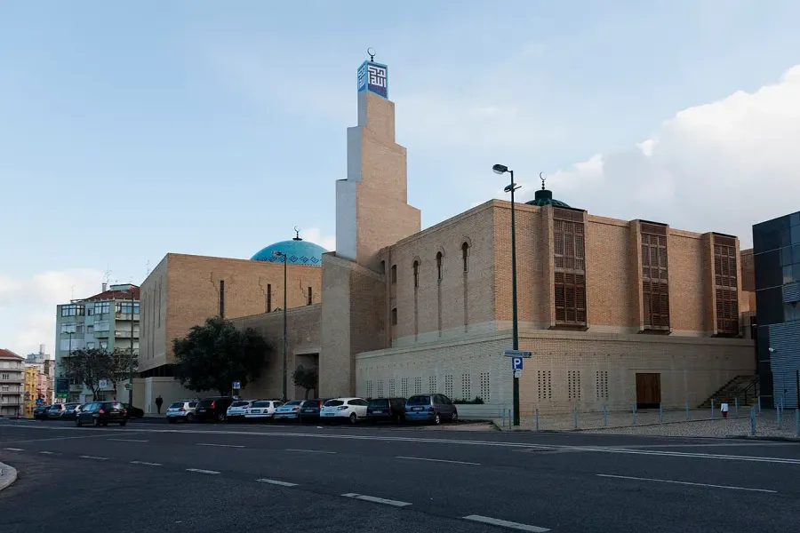 The Central Mosque of Lisbon card