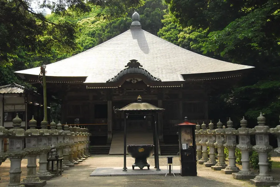 The Iiyama Kannon card