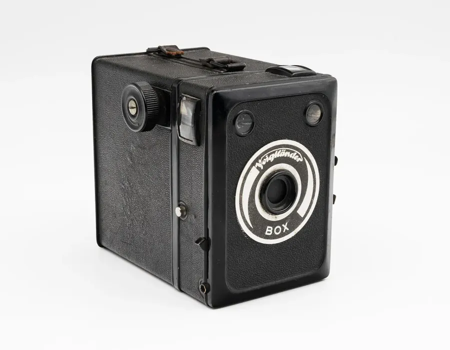 The Box camera card