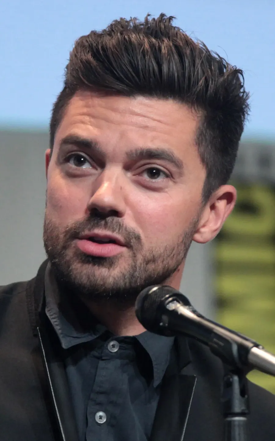 La carte Dominic Cooper