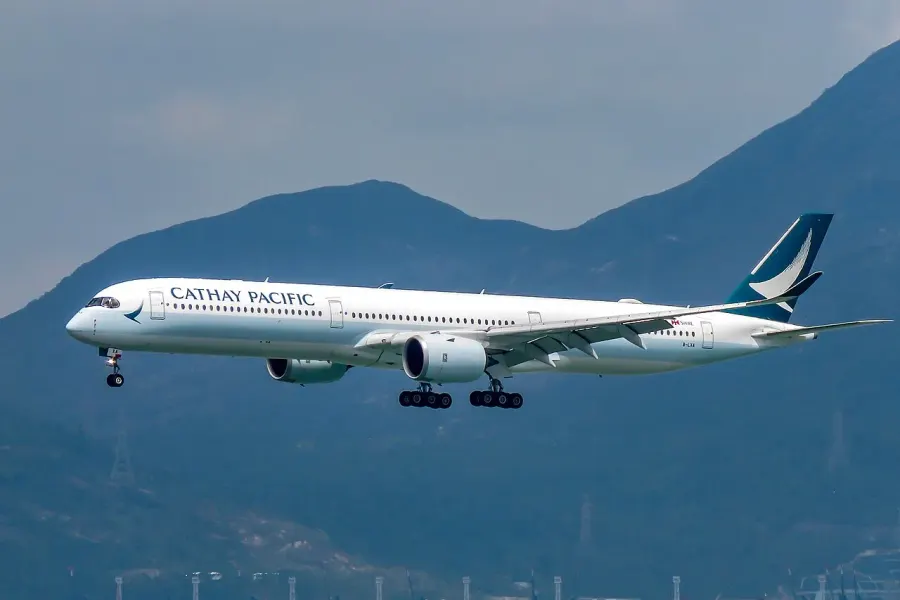 The Cathay Pacific card