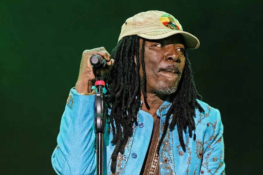 The Alpha Blondy card