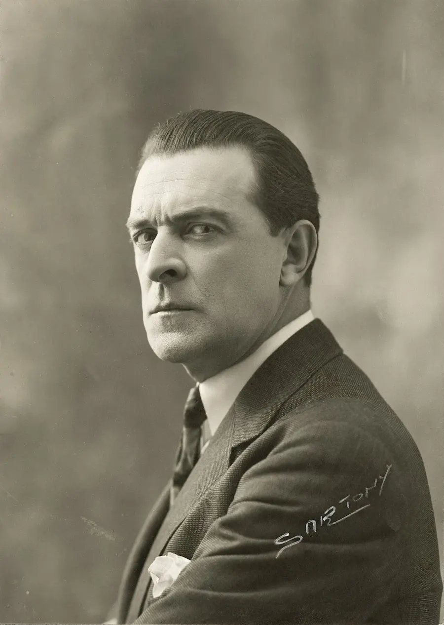 The René Navarre card