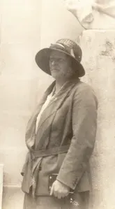 The Dorothea Bate card