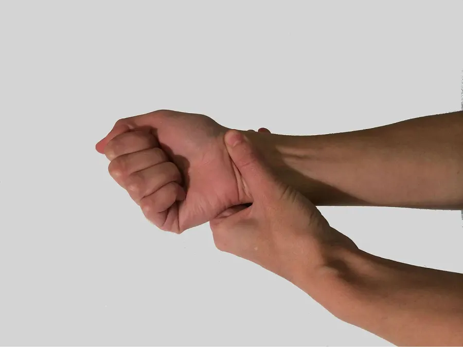 The Carpal tunnel syndrome card