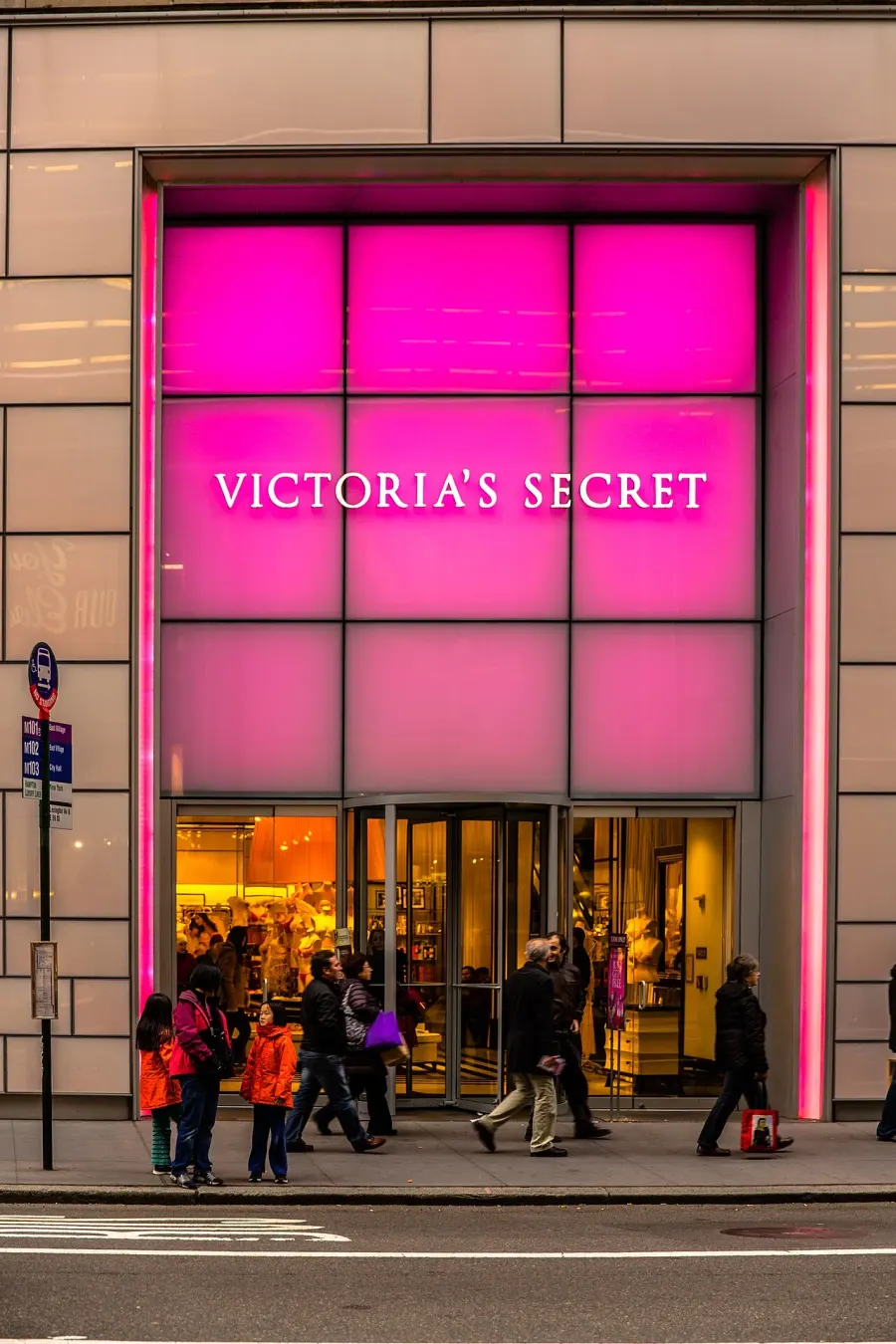 The Victoria's Secret card