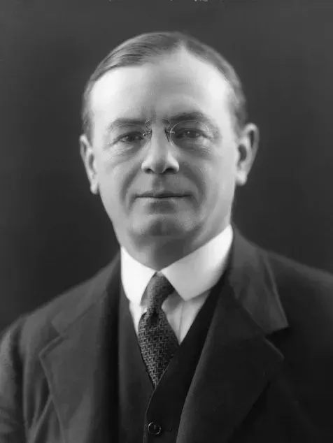 The Leo Amery card
