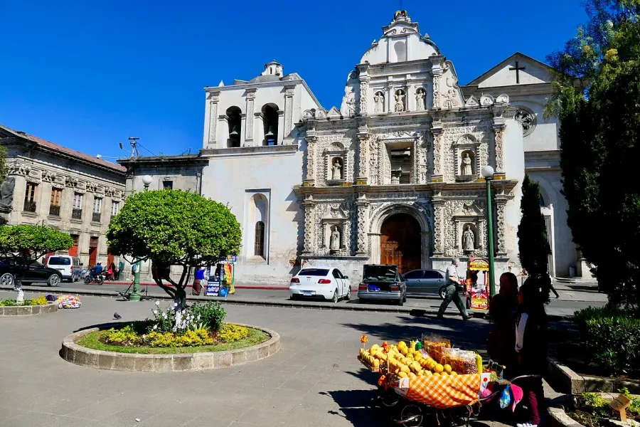 The Quetzaltenango card