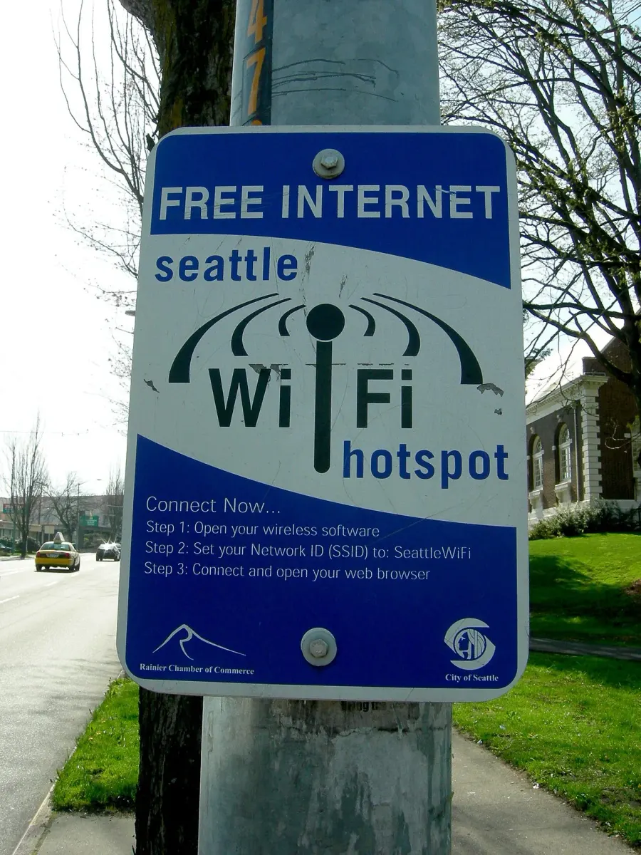 The Wi-Fi hotspot card