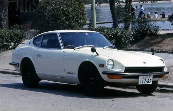 The Nissan Z-car card