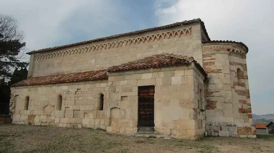 The Piève Saint-Laurent de Montiglio Monferrato card