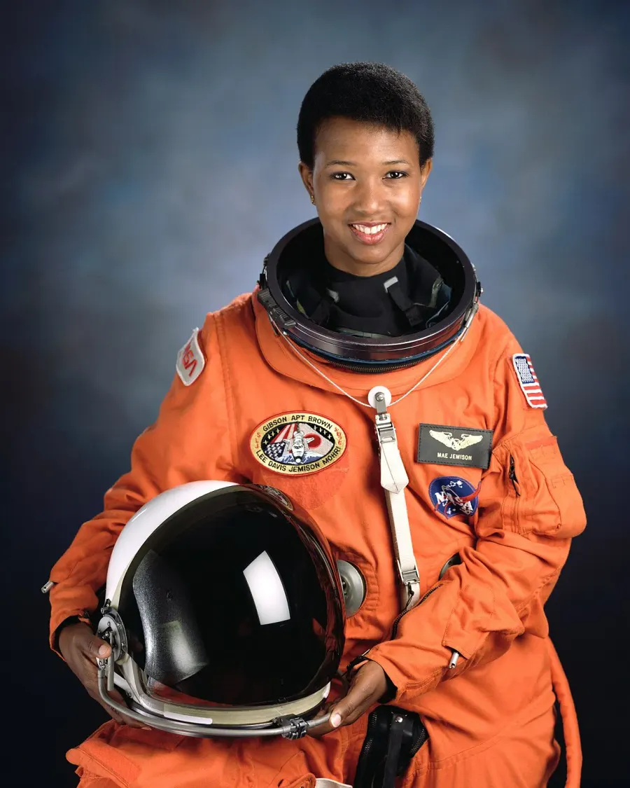 La carte Mae Jemison