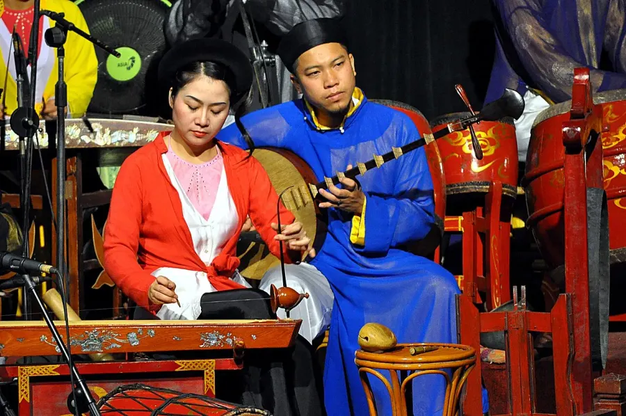The Đàn bầu card