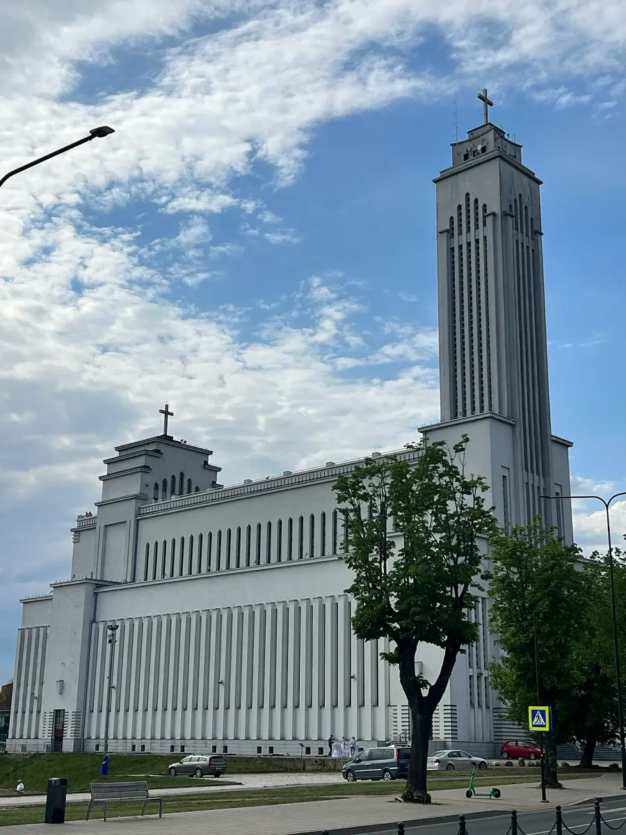 La carte Basilique de la Résurrection-du-Christ de Kaunas