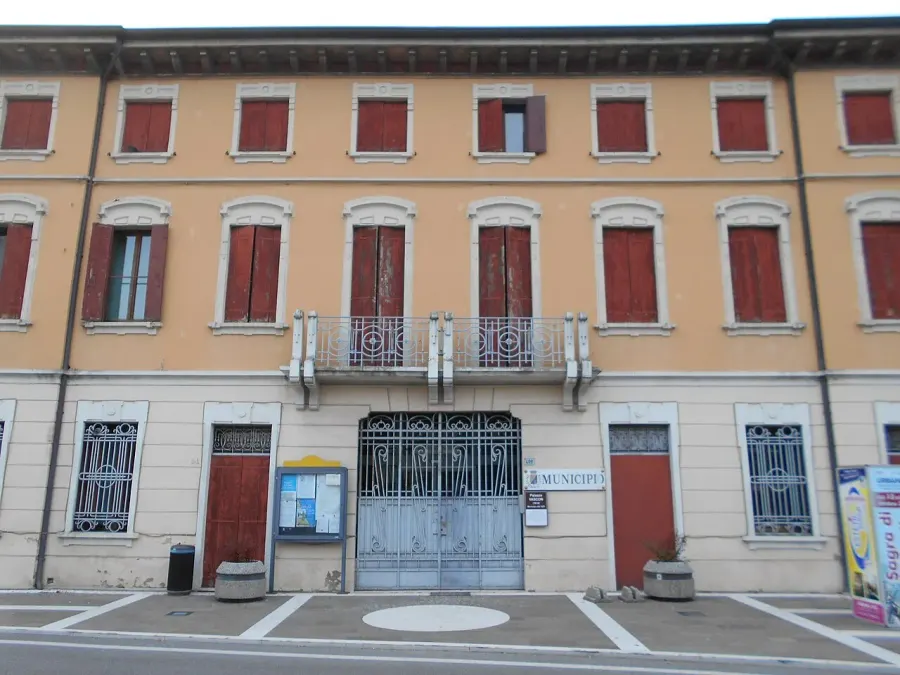 The Urbana, Veneto card