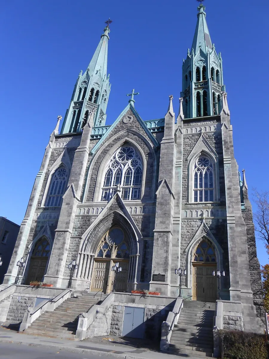 The Saint-Édouard Church card
