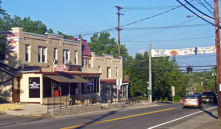 The Bloomingburg, New York card