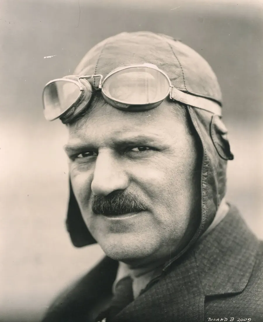 The Louis Chevrolet card