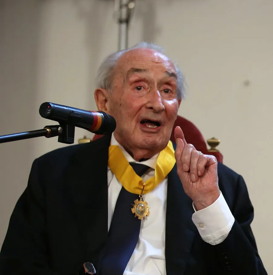 La carte Giovanni Sartori