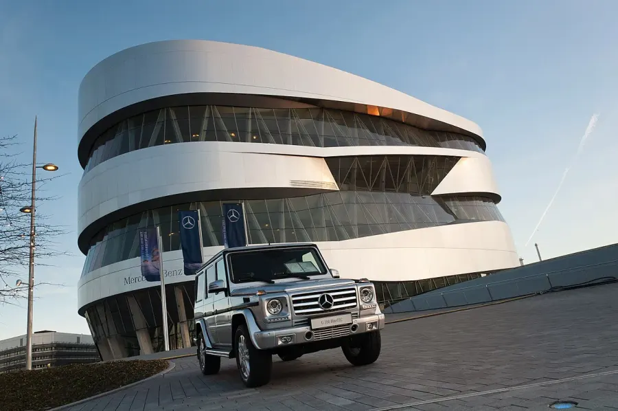 La carte Mercedes-Benz