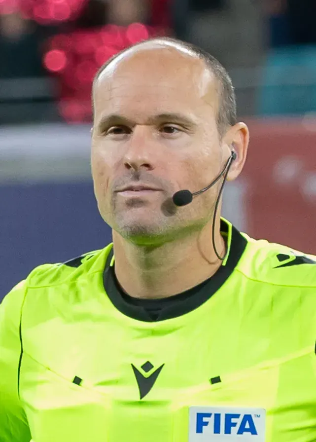 The Antonio Mateu Lahoz card